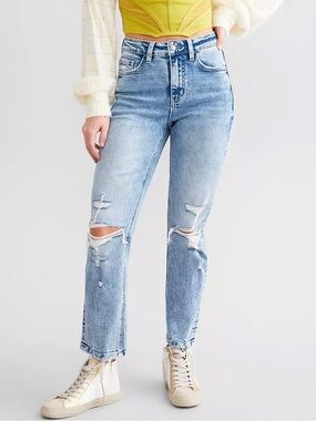 Willow & Root High Rise Distressed Mom Jeans Size 26 (Buckle Exclusive)